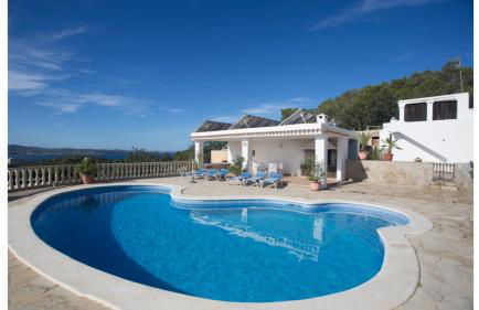 Can Tunicu has amazing sea views and is located in a quiet area near to San Antonio - Foto 6