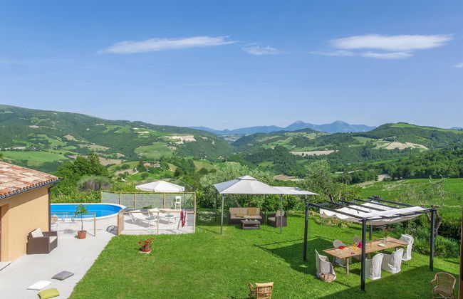 Villa in Pergola With Pool and Beach Nearby - Foto 27