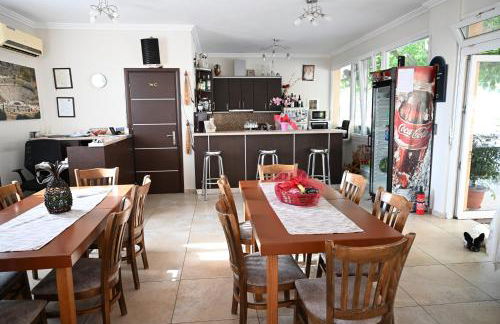 Anestis Studios - Photo 63