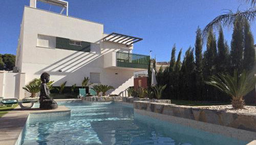 Thai Beach Residencial E, Private jacuzzi, Sea View, Rooftop, 50m to the beach - Photo 2