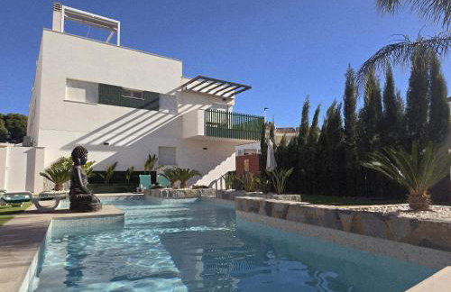 Thai Beach Residencial E, Private jacuzzi, Sea View, Rooftop, 50m to the beach - Foto 2