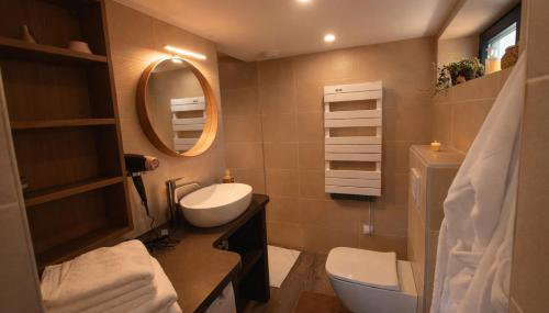 L'Impasse en Duo, appartement cosy 2 personnes avec SPA extérieur privé - Foto 3