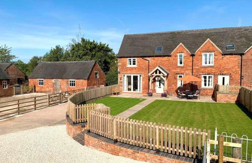 Character Cottage Nr Peak District and Alton Towers - Foto 1