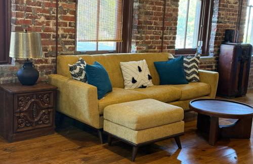 Exposed Elegance - Foto 20