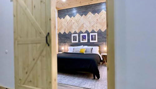 Modern Gem w/Spacious Deck, Swinging bed, Hot Tub - Foto 5