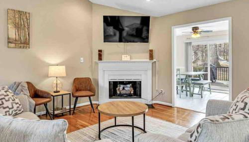 Hot Tub, K Bed, Hammock, Fire pit, Quiet & Peaceful - Foto 2