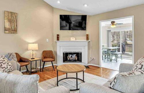 Hot Tub, K Bed, Hammock, Fire pit, Quiet & Peaceful - Foto 2