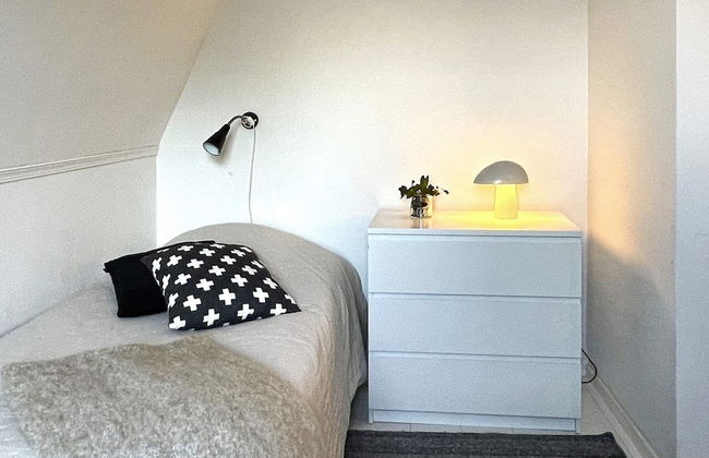 8 Person Holiday Home in Huskvarna - Photo 3