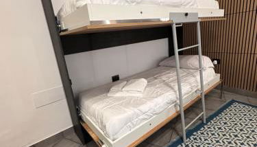 Priority Boarding - Photo 5