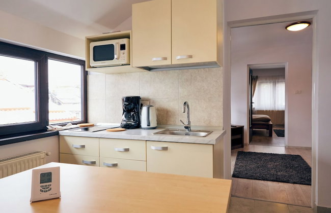 Modern Apartment - Photo 19