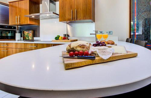 Luxury Home, spectacular grounds, pool & hot tub - Foto 2