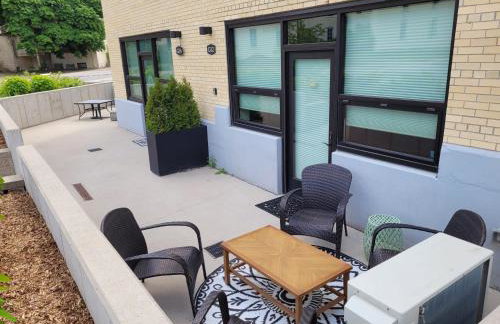 Red Drive at the Elegant Grand Traverse Commons - Foto 23