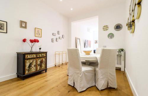 Chamberi Boutique - Photo 18