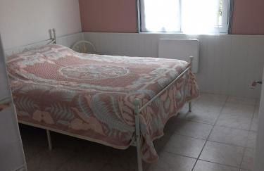 Petite maison avec jardin privé - Photo 15