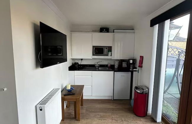 Hertford - Sleeps 2 - 92 Walking Score - Garden - Foto 5