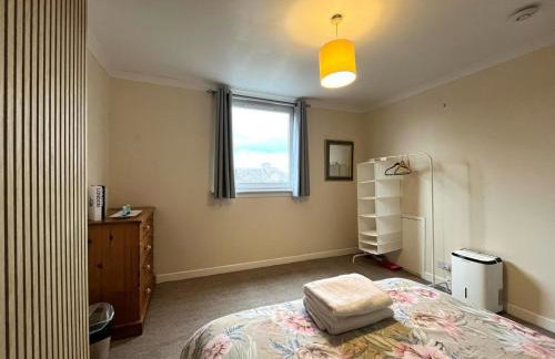 Beach & City Access - 2 Floors, Full Kitchen, Free Parking - Foto 6