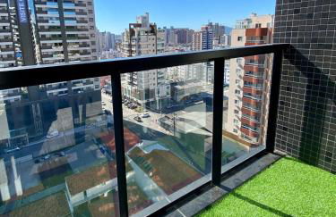 Studio em São José Wifi Piscina - Foto 10