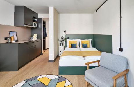 Living Hotel am Olympiapark - Photo 1