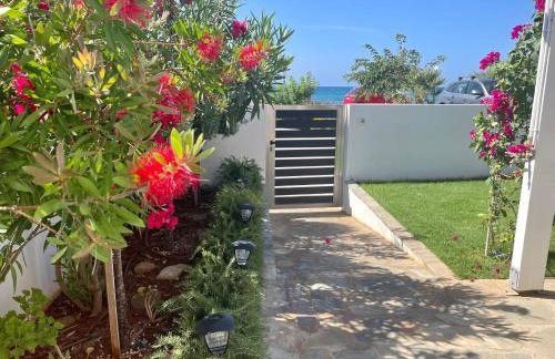 Fantasea Beachfront Villa - Foto 31