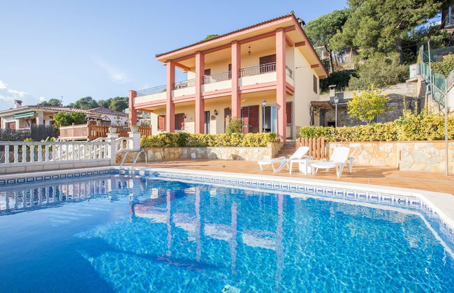 Villa Maer - Photo 17