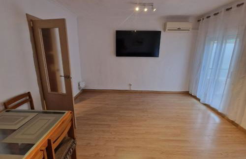 Calle de Dona Dolsa n6, 2Dcha - Photo 4