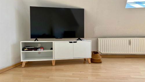 Ruhige, zentrale Lage - Modernes Apartment - Foto 3