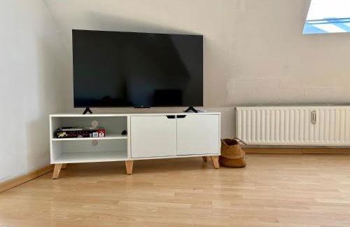 Ruhige, zentrale Lage - Modernes Apartment - Foto 3