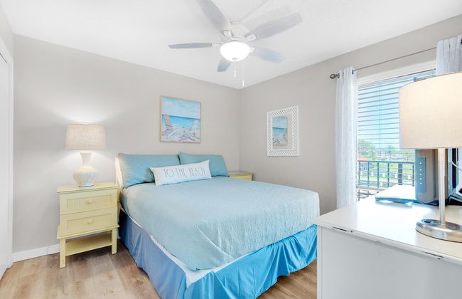 Edgewater Tower 2-408 - Foto 5