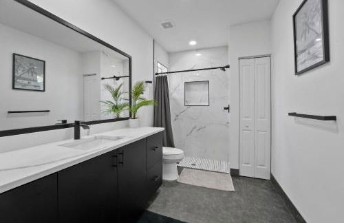 Palm Luxe Residence - Photo 13