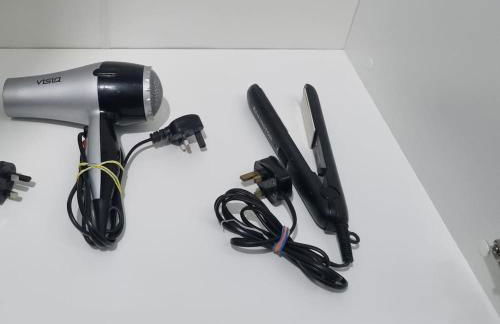 16A Ground floor setup for your most amazing relaxed stay Free Parking Free Fast WiFi - Foto 23