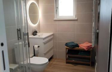 Gîte le petit wintz 4 personnes avec son jardin privatif - Parking avec borne de recharge pour véhicule électrique 22Kw - 2 vélos - Foto 8