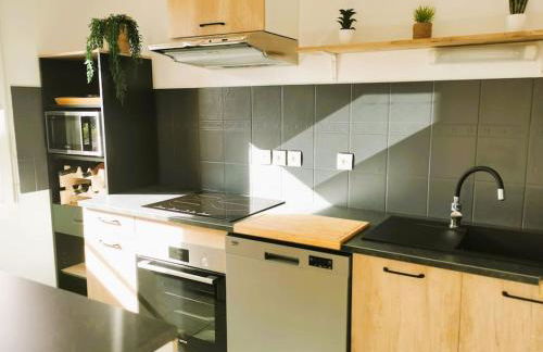 Casteljaloux Appartement 2 chambres balcon parking résidence calme - Foto 5