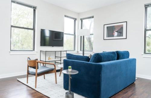 TWO CozySuites Charming Music Row Condos with parking - Foto 8