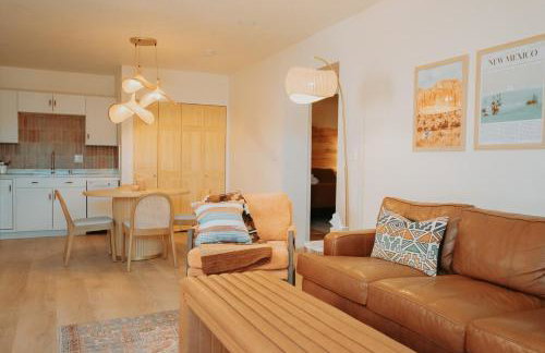 Terracotta Suite at ArnoTriplex! Hot Tub-Close to Downtown-Pet Friendly-No Pet Fee! - Foto 11