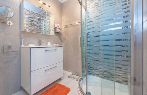 Lovely townhouse, swimming pool - Photo 16