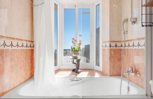 Sunny flat with pool by Costarentals - Ref 52 - Photo 23