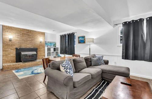 Private Single Family Home Close to Both Water and Downtown! - Foto 18