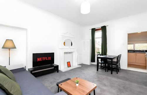 5 Individual Beds - Free Parking - Foto 21