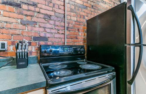 Cozy Stay at 229 Main St Perfect Ames Location - Foto 10