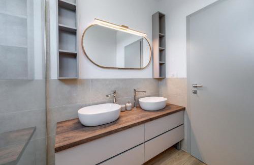 Villa Mirakul, new modern villa with swimming pool, close to the beach, children playroom, quiet area- by TRAVELER tourist agency Krk - ID 2680 - Foto 33