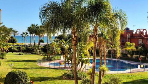 BOHO CHIC- Beachfront - Free bikes - Salt water pool - Foto 2