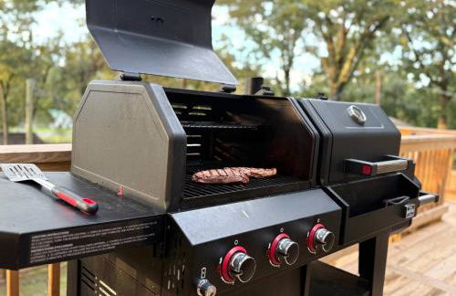 Family A-Frame, HotTub, FirePit, ClimbingWall, EVCharger, & More - Photo 13