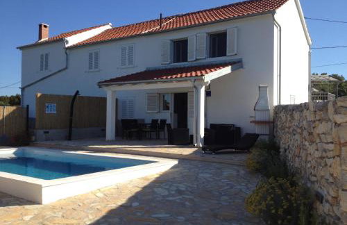 House Sakarun with swimming pool - Photo 18