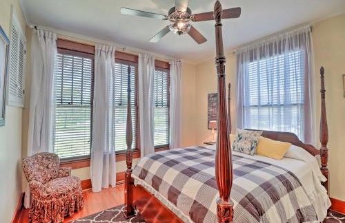 Historic Mountain Home Haven with Large Yard! - Foto 16