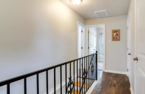 Riverfront Family Retreat w/ Yard in Saint Amant - Foto 15