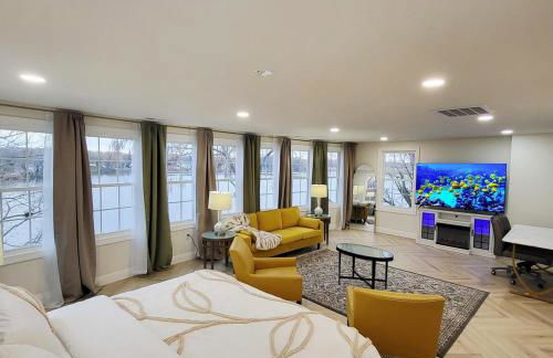 Waterfront Villa with Gameroom and Theater room - Foto 18