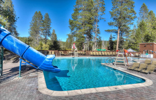 Truckee Pines Retreat Game Room & Forest Views - Foto 20