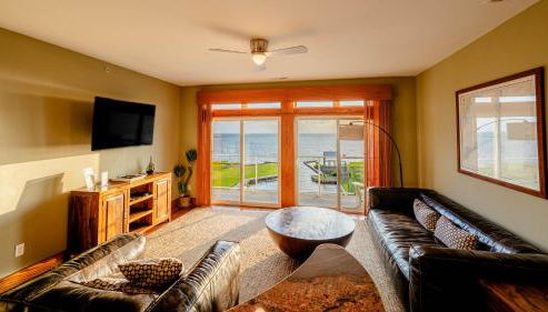 The Planet - Waterfront 3-Bedroom, 3-Bathroom Penthouse Suite at REAL Watersports - Foto 2