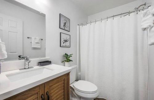 DT/2 Spacious 3BR Suites/FreeParking/SelfCheckin - Foto 8