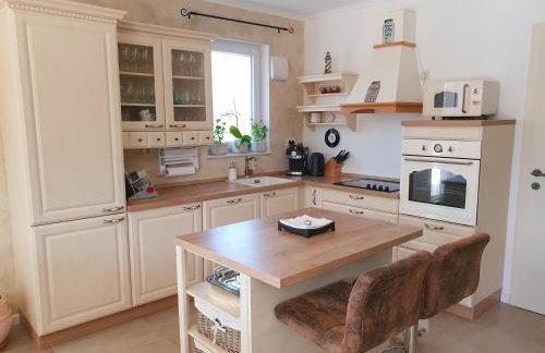 Villa Alara - charming villa with heated swimming pool - Foto 18